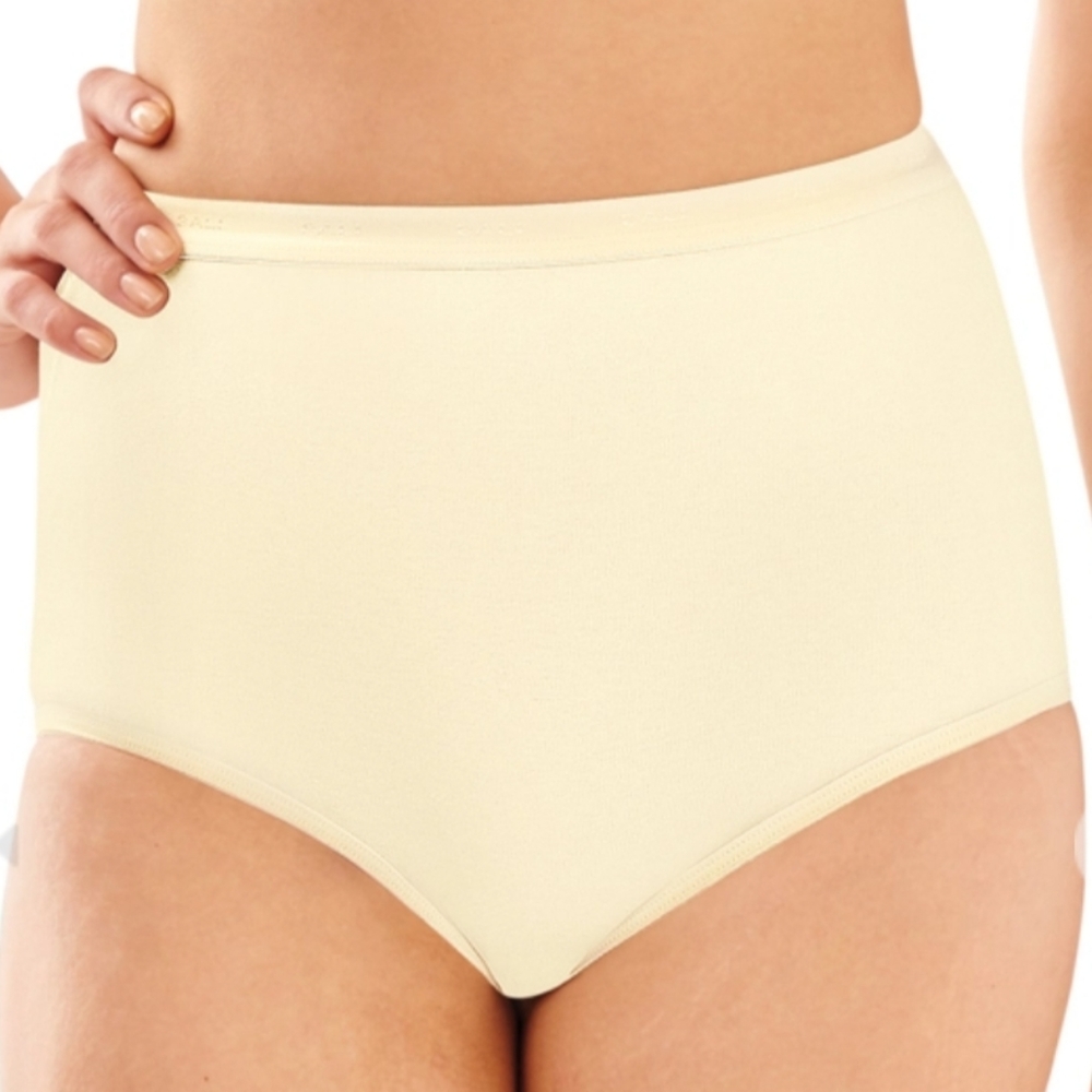 BALI NWT FULL-CUT-FIT BRIEF PANTIES SIZE 7